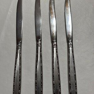 Oneida Community Via Roma Steak Knives Hollow Handle Serrated Set of 4 Stainless